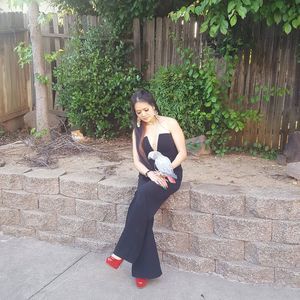 Meet your Posher, Sandy